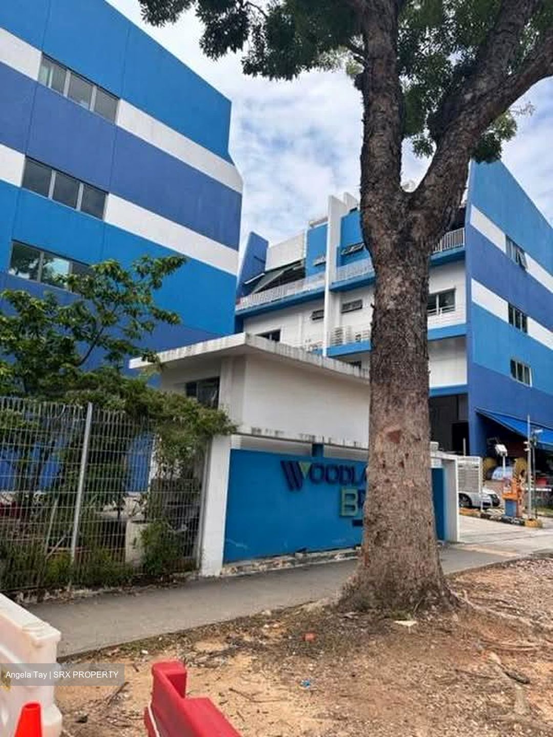 Admiralty Industrial Park (D27), Factory #585394861